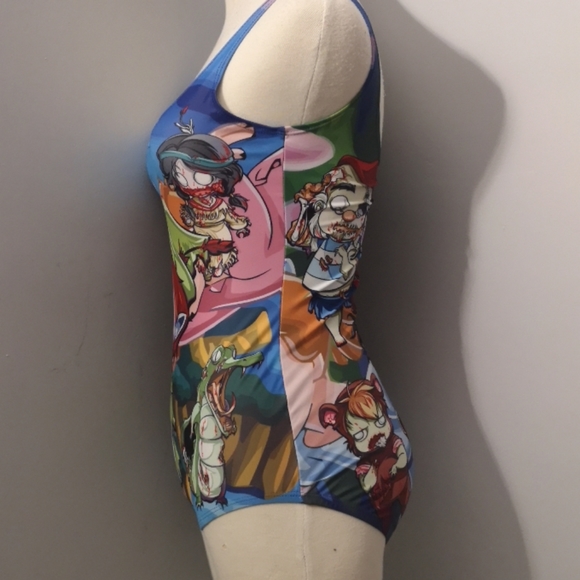 Living Dead Bikini-- Zombie Peter Pan - Picture 5 of 11